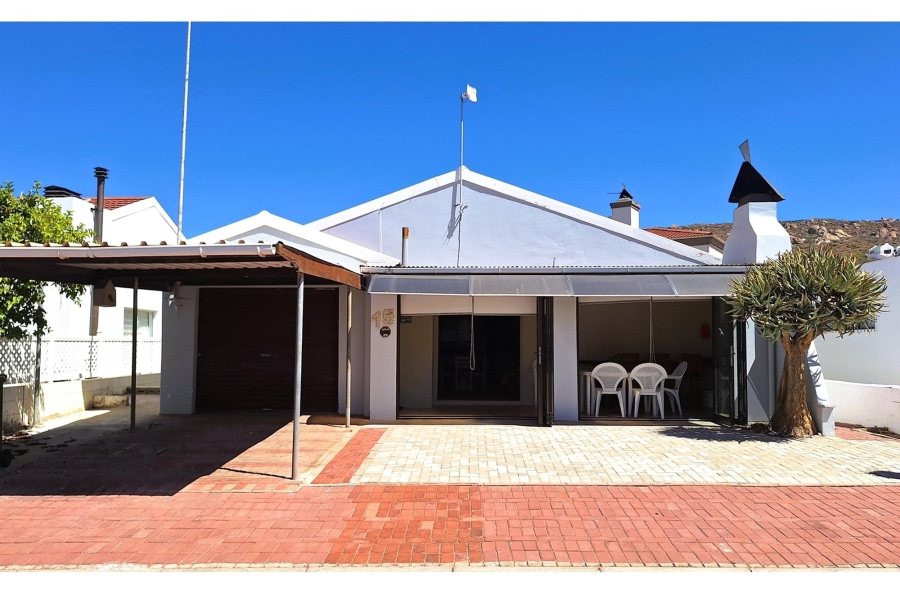 3 Bedroom Property for Sale in Hannasbaai Western Cape